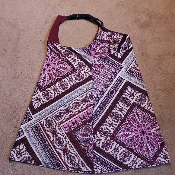 Patterned Halter Top Nightgown - Picture 3 of 7